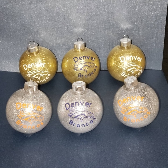 Personalized Christmas ornaments - Picture 4 of 5